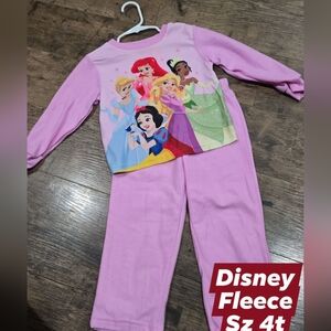 Disney Girls sleepwear sz 4t Pink